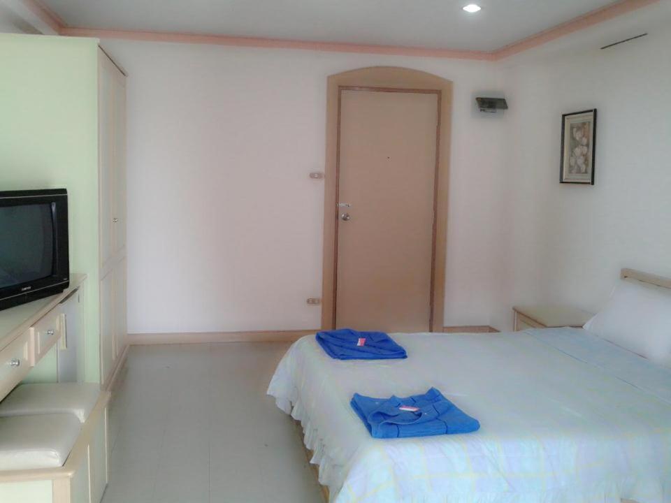 M In Korat Service Apartment Nakhon Ratchasima Bagian luar foto
